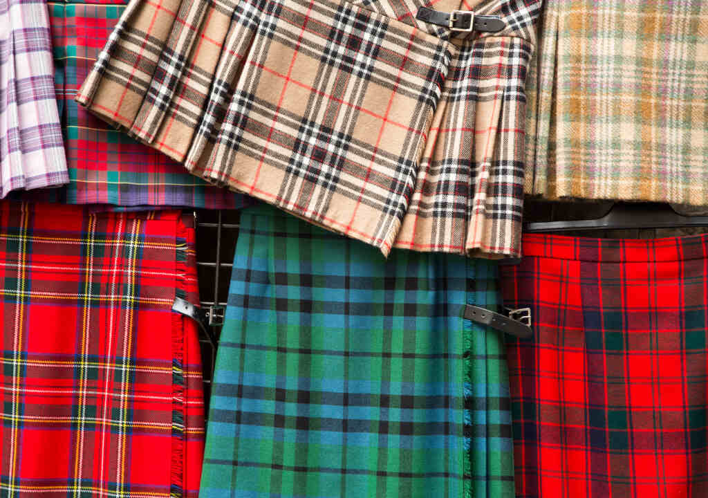 How to Choose the Best Kilt Fabric?